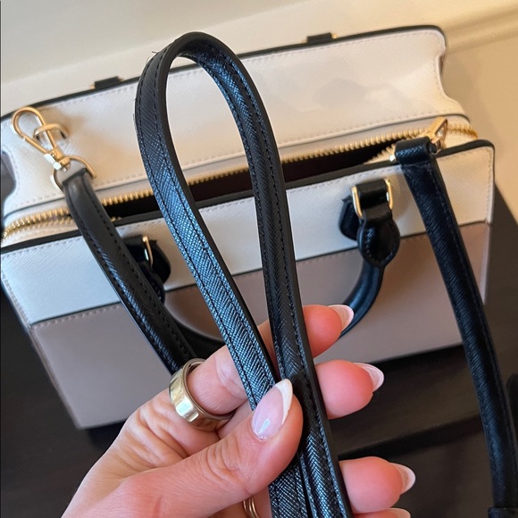 Kate Spade Cream and Tan Madison Satchel small - Picture 9 of 11